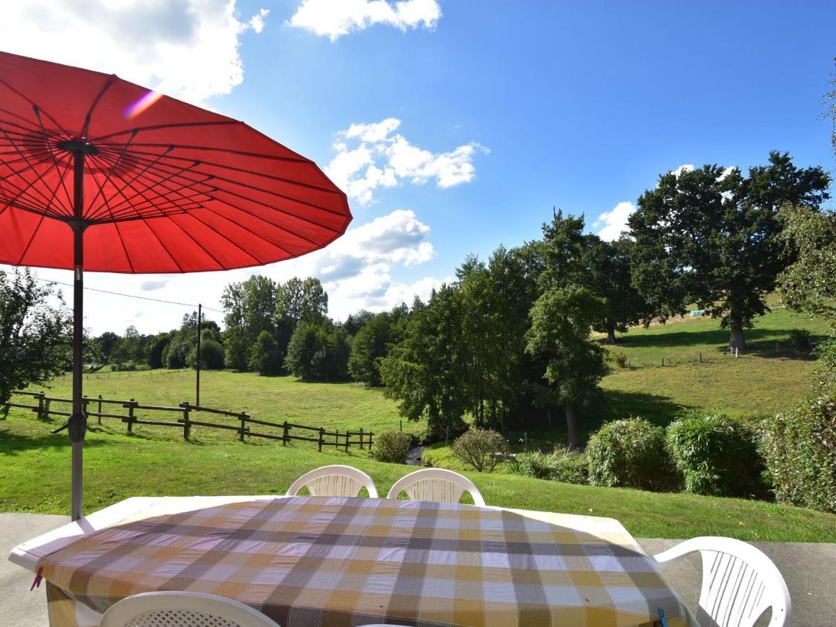 Cosy Chalet With Private Garden In Normandy Isigny-le-Buat Quarto foto