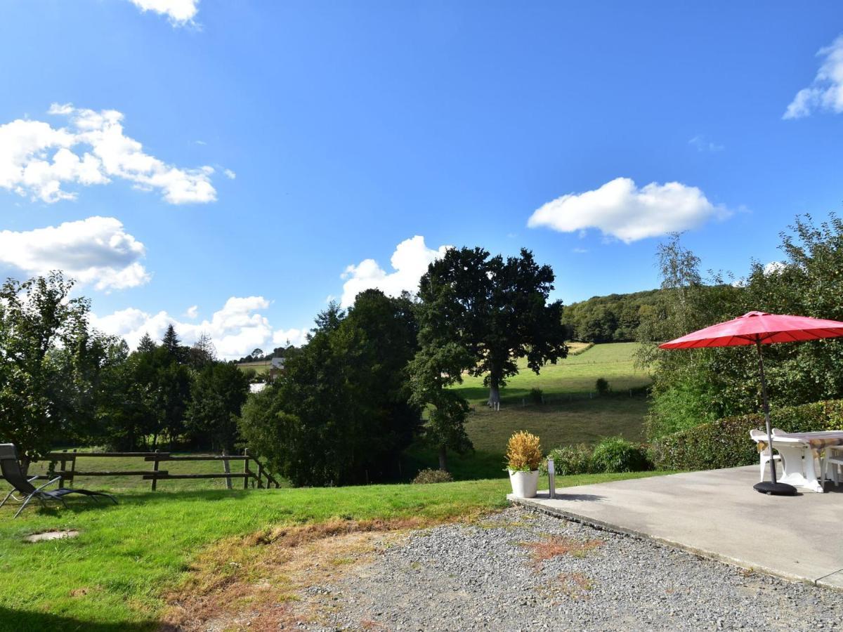 Cosy Chalet With Private Garden In Normandy Isigny-le-Buat Quarto foto